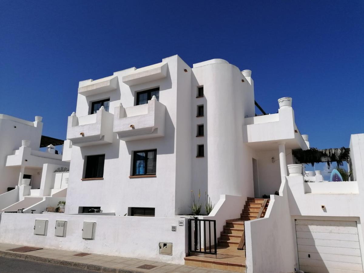 Hostel Surf Dream Surfhouse Corralejo Zewnętrze zdjęcie